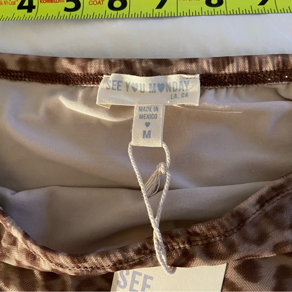 Leopard Print Skirt - Picture 7 of 9